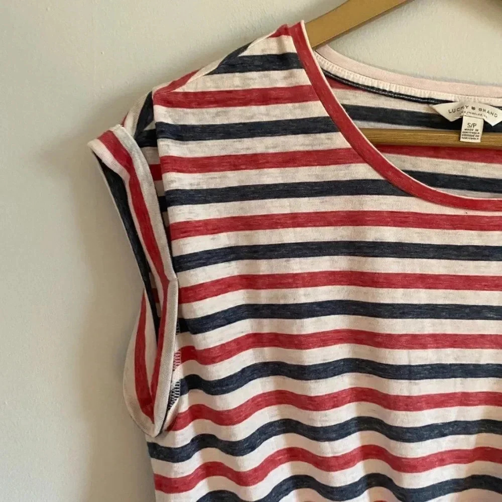 Lucky Brand Red White and Blue Front Knot Top - Picture 5 of 9